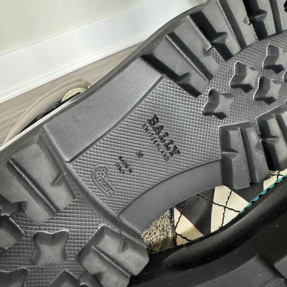 Bally Manilo Hiking Boots NEW Black Grey Turquoise Trim Suede Lug Sole Size 38 - Picture 7 of 7